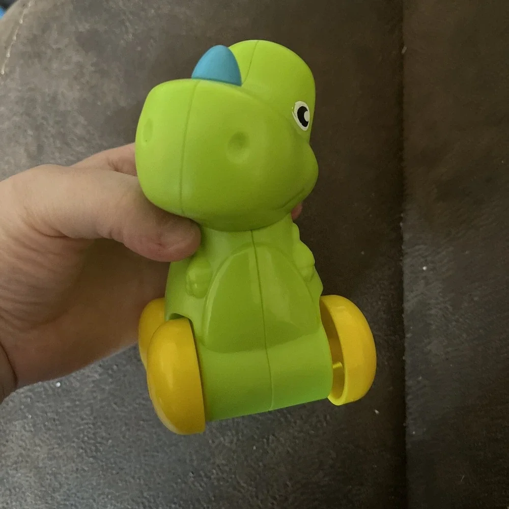 Fisher Price Green Dinosaur Rolling Clicker Pal Toy Amazing Animals Sensory 2017